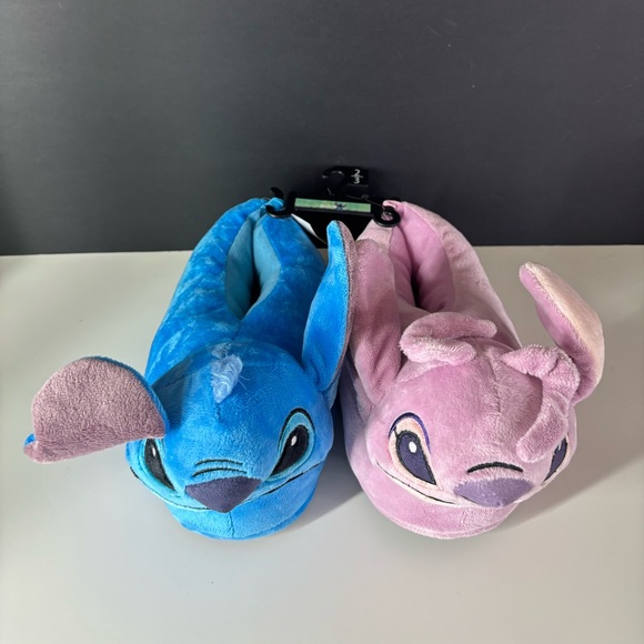 Lilo and Stitch Slippers Plush - Size 2/3 BNWT - Picture 2 of 6